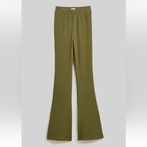 99- nm352 madewell sz m Ribbed Pull-On Flare Pants